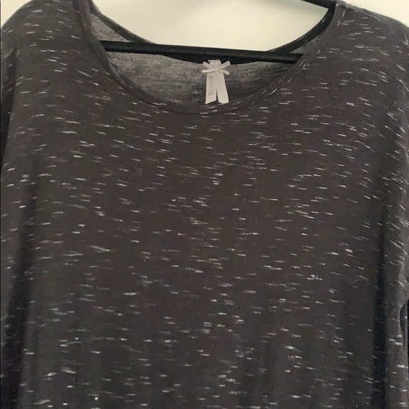 Black with white specks long sleeve - Picture 2 of 2